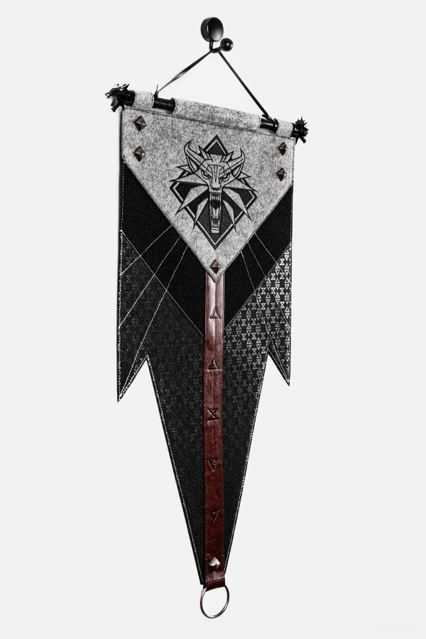 THE WITCHER PIN AND PATCH BANNER - Image 9