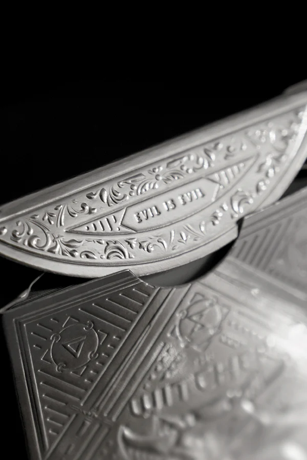 THE WITCHER PLAYING CARDS: PLATINUM EDITION - Image 8
